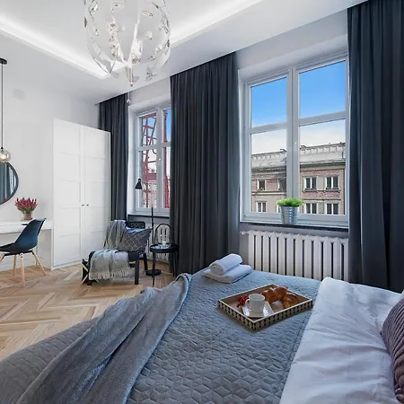 Marszalkowska Center Serviced * Varsovia