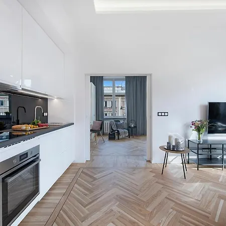 Marszalkowska Center Serviced * Warsaw