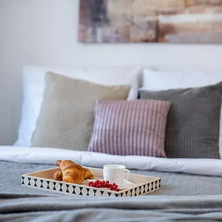 Marszalkowska Center Serviced *