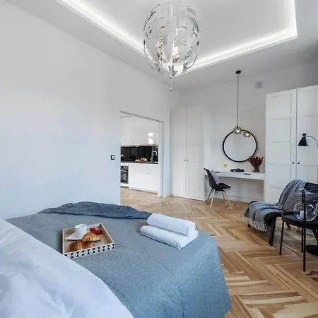 Marszalkowska Center Serviced * Varsovia