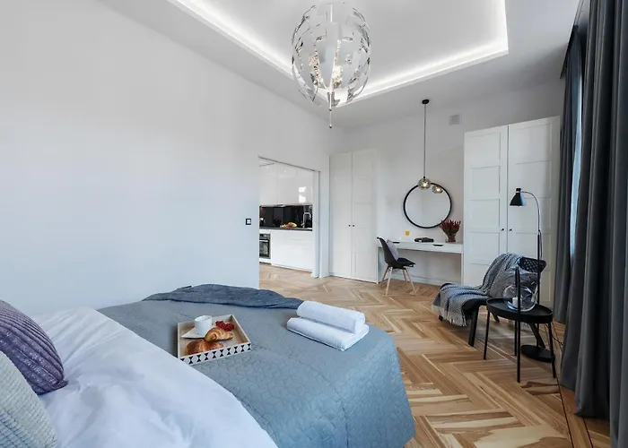 Marszalkowska Center Serviced * Warsaw